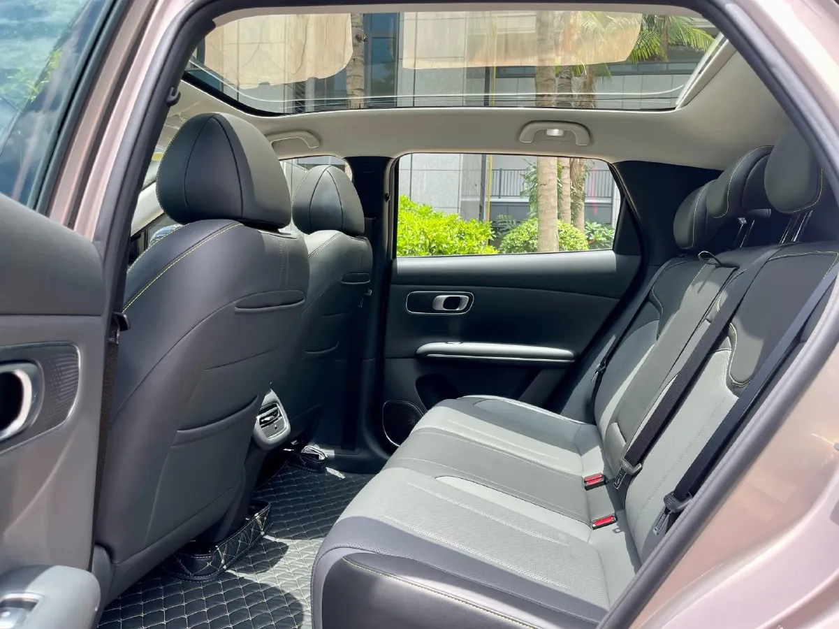 2026 Ruichi Auto EC75 BEV,autocango,china used car exporter,china ev exporter,chinese used car exporter,chinese used ev exporter