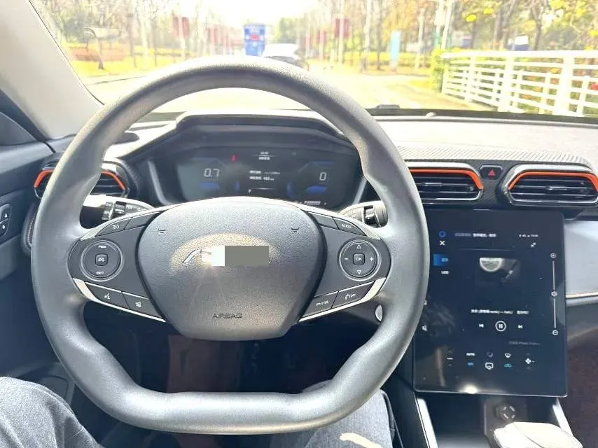 2024 DongFeng Aeolus YiXuan 1.5L 125HP L4 6DCT,autocango,china used car exporter,china ev exporter,chinese used car exporter,chinese used ev exporter
