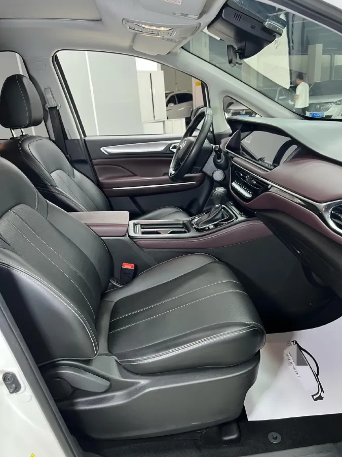 2021 GAC Trumpchi M6 1.5T 169HP L4 7DCT,autocango,china used car exporter,china ev exporter,chinese used car exporter,chinese used ev exporter