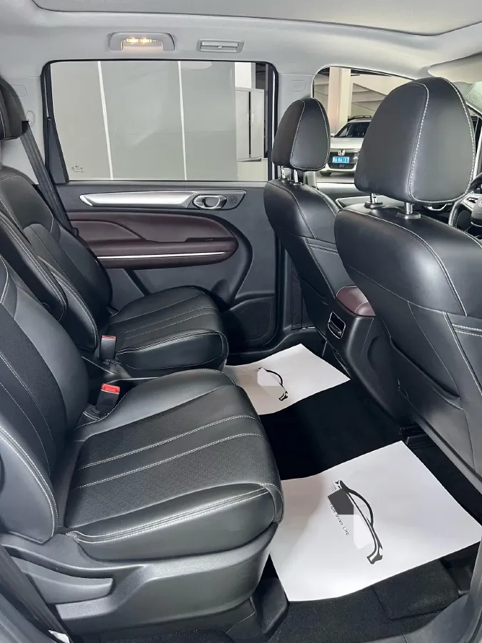 2021 GAC Trumpchi M6 1.5T 169HP L4 7DCT,autocango,china used car exporter,china ev exporter,chinese used car exporter,chinese used ev exporter