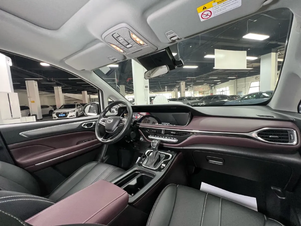 2021 GAC Trumpchi M6 1.5T 169HP L4 7DCT,autocango,china used car exporter,china ev exporter,chinese used car exporter,chinese used ev exporter