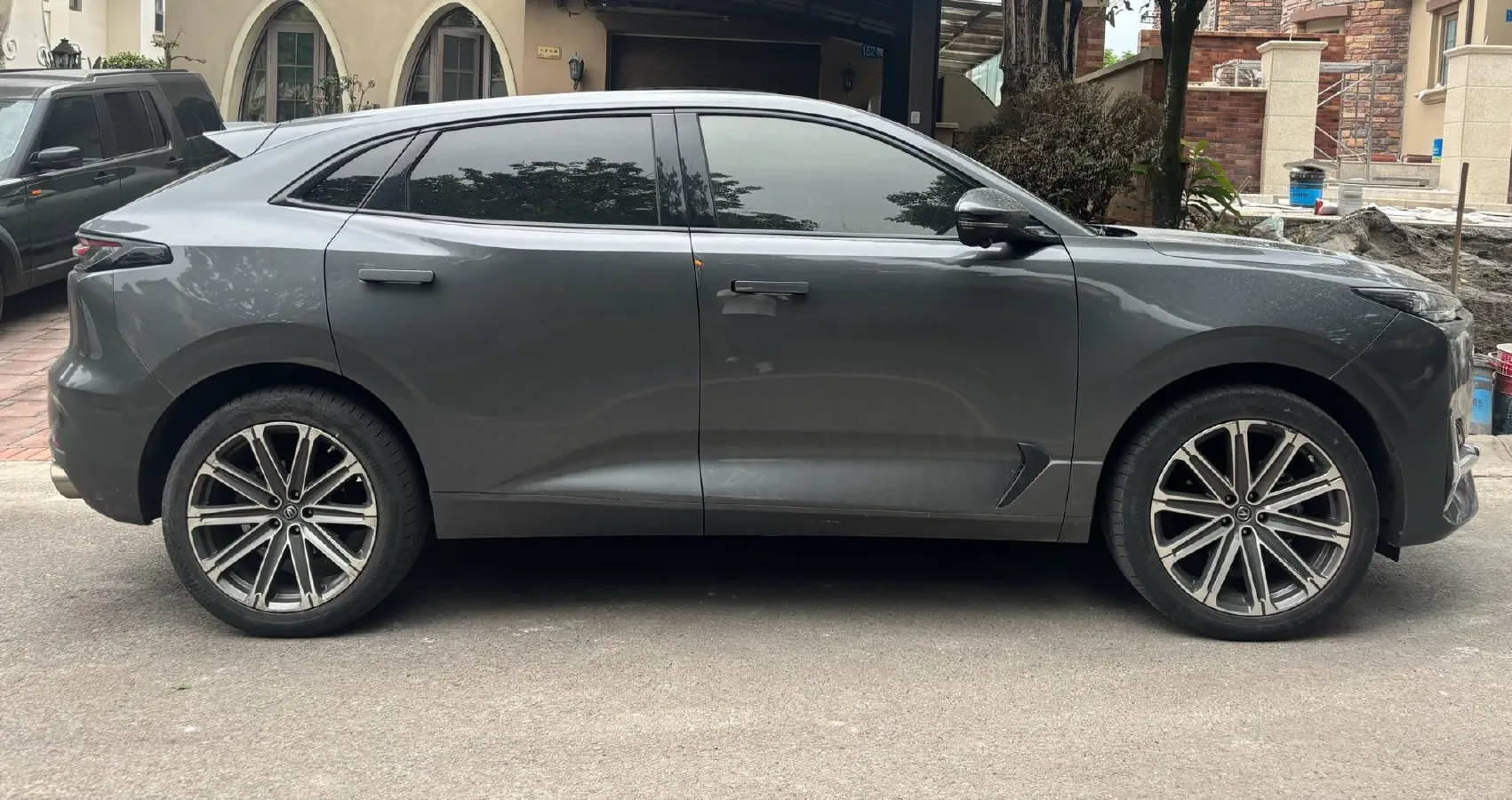 2021 ChangAn UNI-K 2.0T 233HP L4 8AT,autocango,china used car exporter,china ev exporter,chinese used car exporter,chinese used ev exporter
