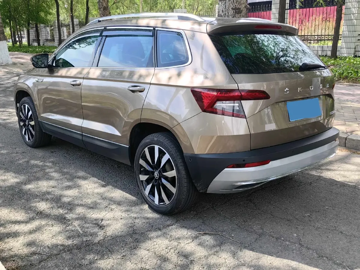2019 Skoda Octavia 1.4T 150HP L4 7DCT,autocango,china used car exporter,china ev exporter,chinese used car exporter,chinese used ev exporter