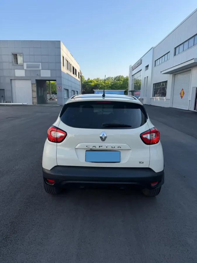 2015 Renault Captur 1.2T 116HP L4 6DCT,autocango,china used car exporter,china ev exporter,chinese used car exporter,chinese used ev exporter