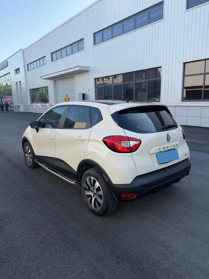 2015 Renault Captur 1.2T 116HP L4 6DCT,autocango,china used car exporter,china ev exporter,chinese used car exporter,chinese used ev exporter