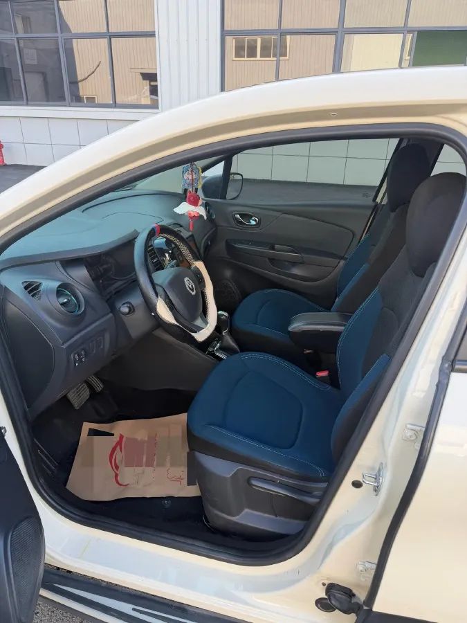 2015 Renault Captur 1.2T 116HP L4 6DCT,autocango,china used car exporter,china ev exporter,chinese used car exporter,chinese used ev exporter