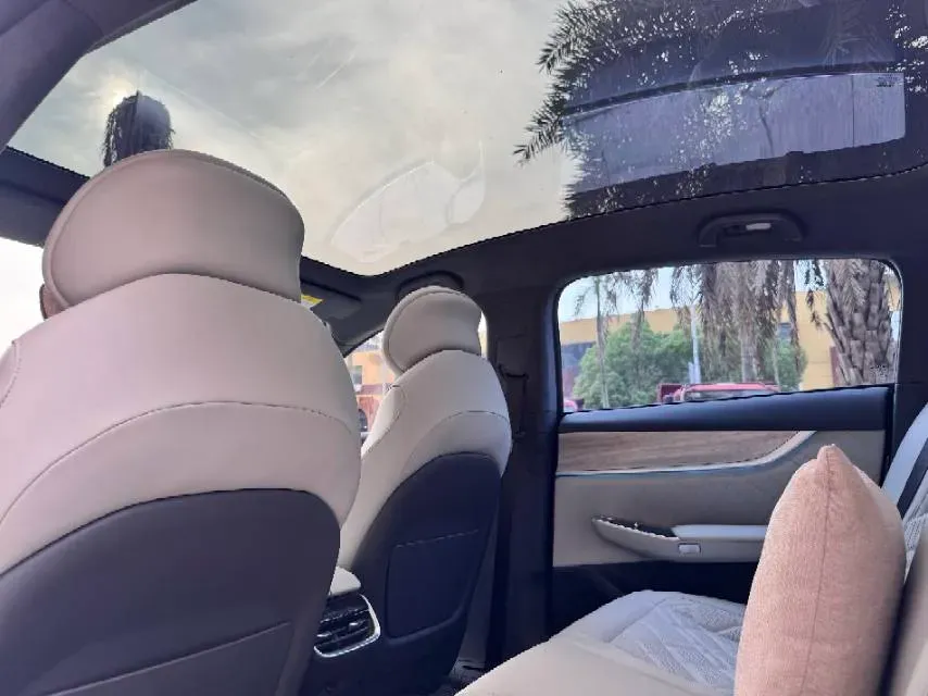 2023 ChangAn QiYuan A07 1.5L 95HP L4 REEV 28.4KWH,autocango,china used car exporter,china ev exporter,chinese used car exporter,chinese used ev exporter