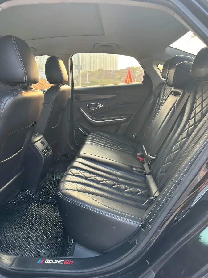 2019 BeiJing Auto EU7 BEV 60.225KWH,autocango,china used car exporter,china ev exporter,chinese used car exporter,chinese used ev exporter