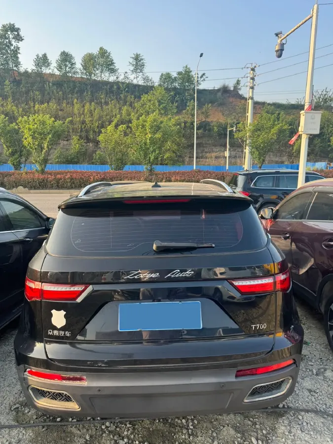 2017 Zotye T700 1.8T 177HP L4 5MT,autocango,china used car exporter,china ev exporter,chinese used car exporter,chinese used ev exporter