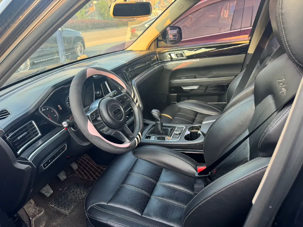 2017 Zotye T700 1.8T 177HP L4 5MT,autocango,china used car exporter,china ev exporter,chinese used car exporter,chinese used ev exporter