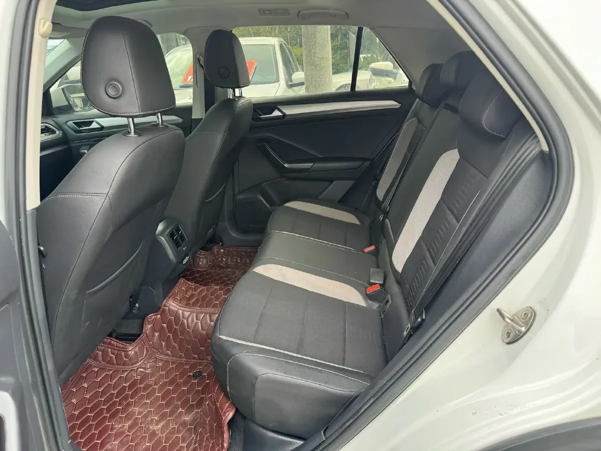 2018 Borgward BX5 1.8T 190HP L4 6AT,autocango,china used car exporter,china ev exporter,chinese used car exporter,chinese used ev exporter