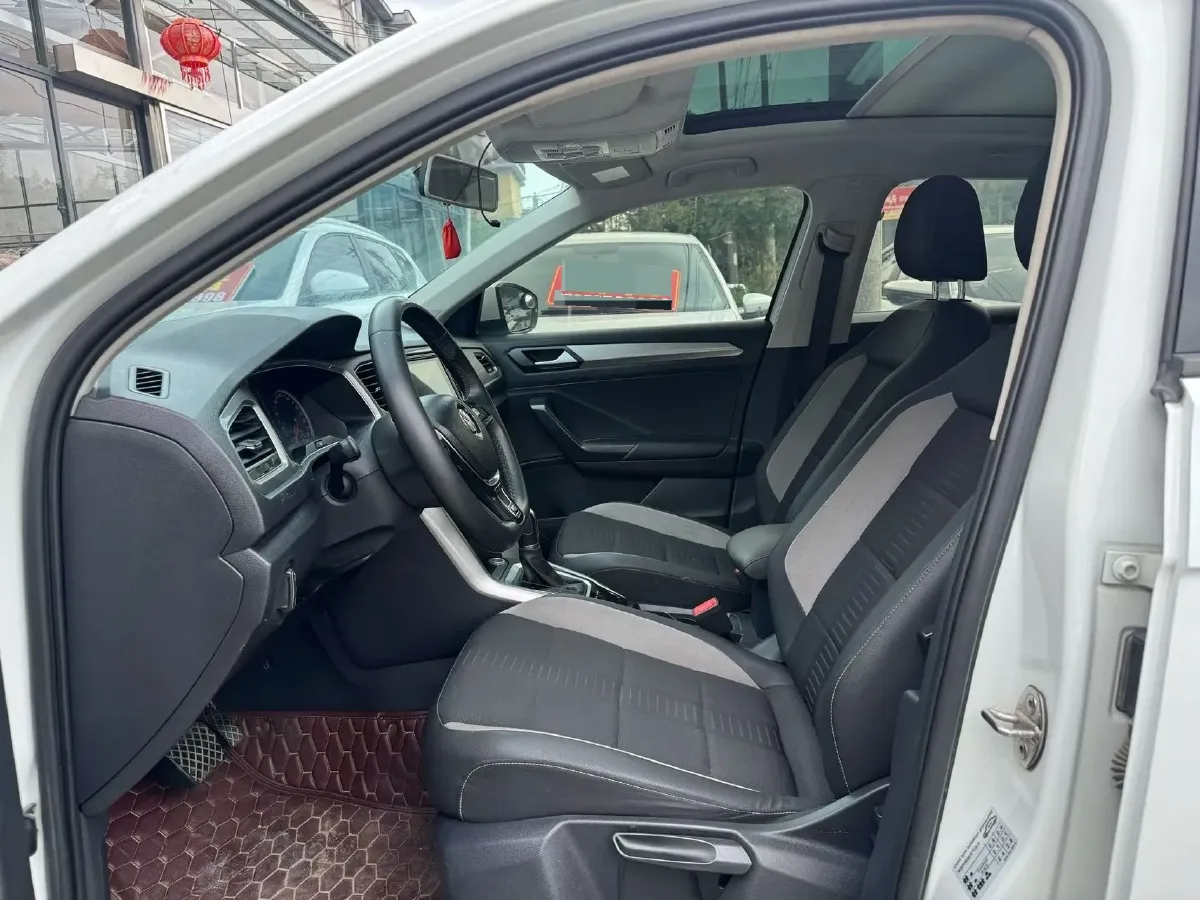 2018 Borgward BX5 1.8T 190HP L4 6AT,autocango,china used car exporter,china ev exporter,chinese used car exporter,chinese used ev exporter
