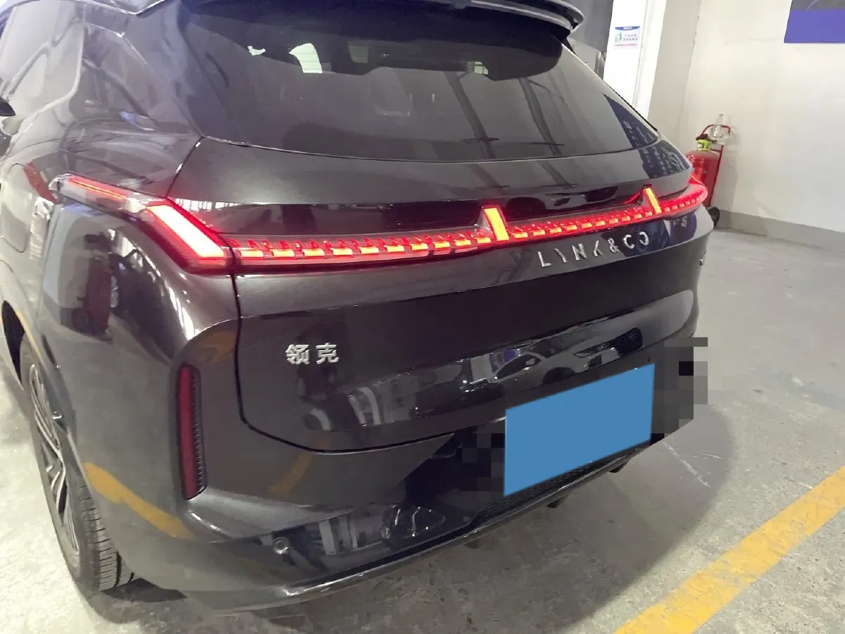 2023 LYNK&CO 08 EM-P 1.5T 163HP L4 3DHT PHEV 21.2KWH,autocango,china used car exporter,china ev exporter,chinese used car exporter,chinese used ev exporter