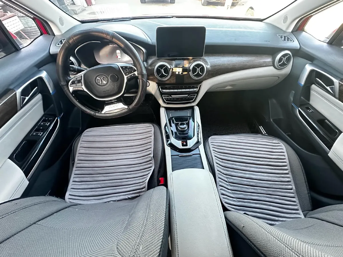 2018 BeiJing Auto EU5 BEV 53.66KWH,autocango,china used car exporter,china ev exporter,chinese used car exporter,chinese used ev exporter