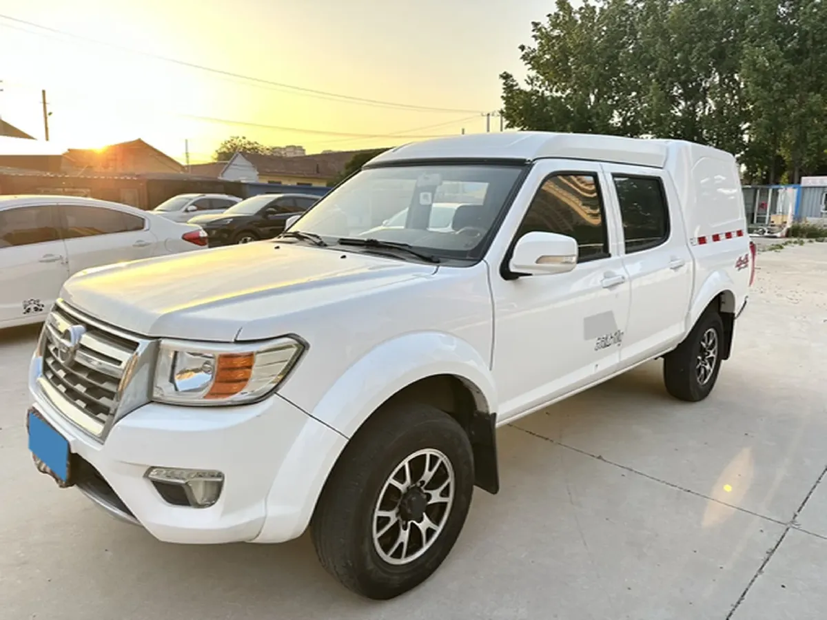 2018 Dongfeng RuiQi 2.4L 139HP L4 5MT,autocango,china used car exporter,china ev exporter,chinese used car exporter,chinese used ev exporter
