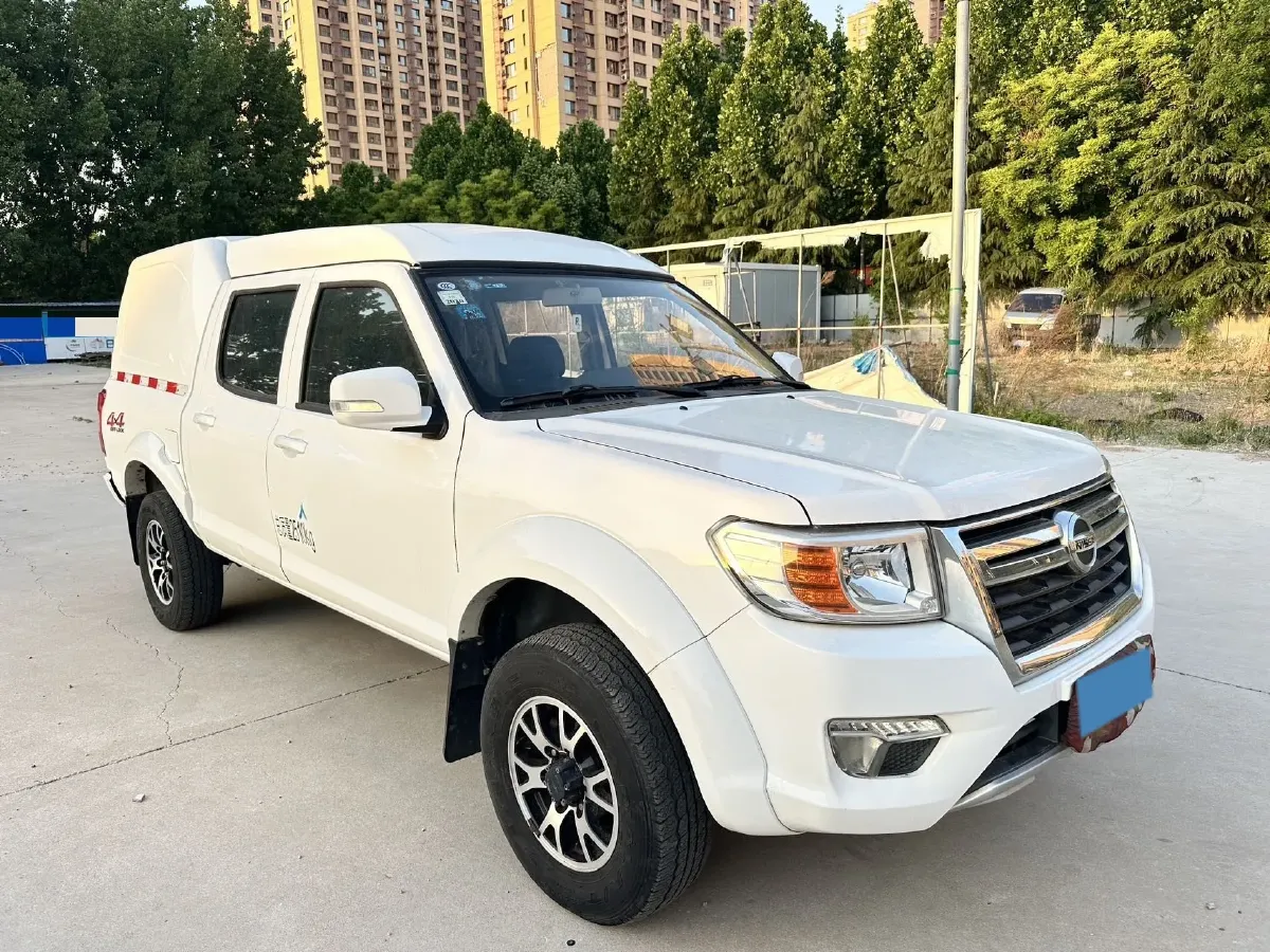 2018 Dongfeng RuiQi 2.4L 139HP L4 5MT,autocango,china used car exporter,china ev exporter,chinese used car exporter,chinese used ev exporter
