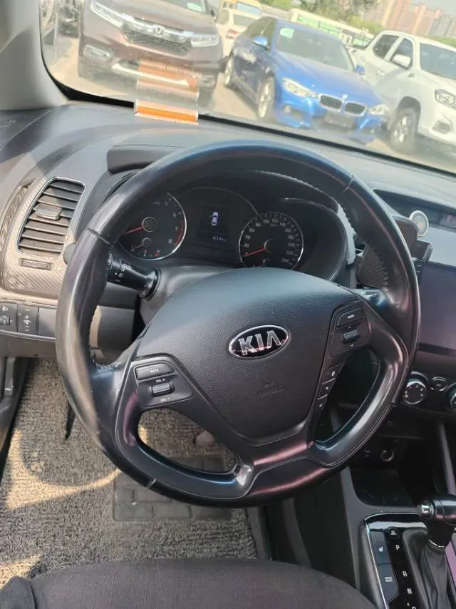 2017 Kia K3 1.6L 128HP L4 6AT,autocango,china used car exporter,china ev exporter,chinese used car exporter,chinese used ev exporter