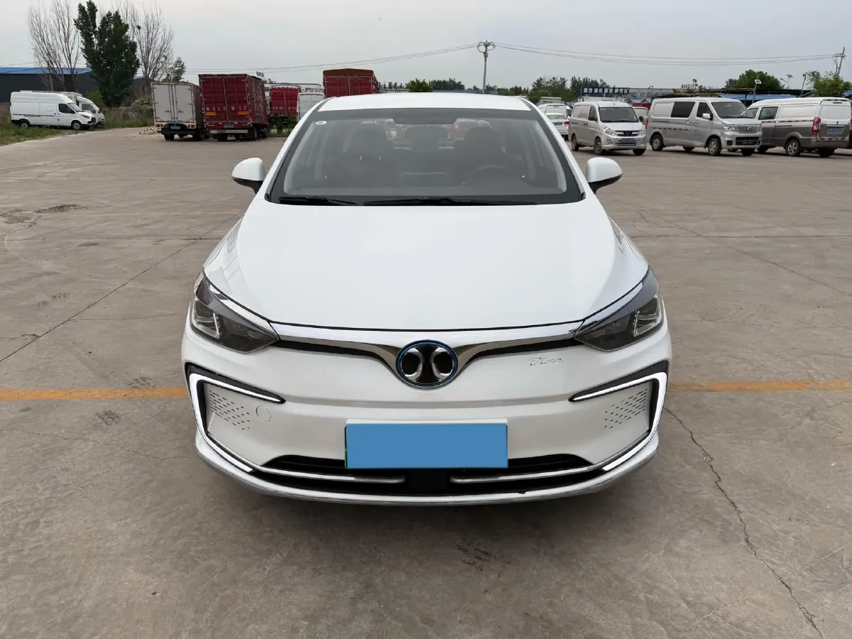 2018 BeiJing Auto EU5 BEV 53.66KWH,autocango,china used car exporter,china ev exporter,chinese used car exporter,chinese used ev exporter