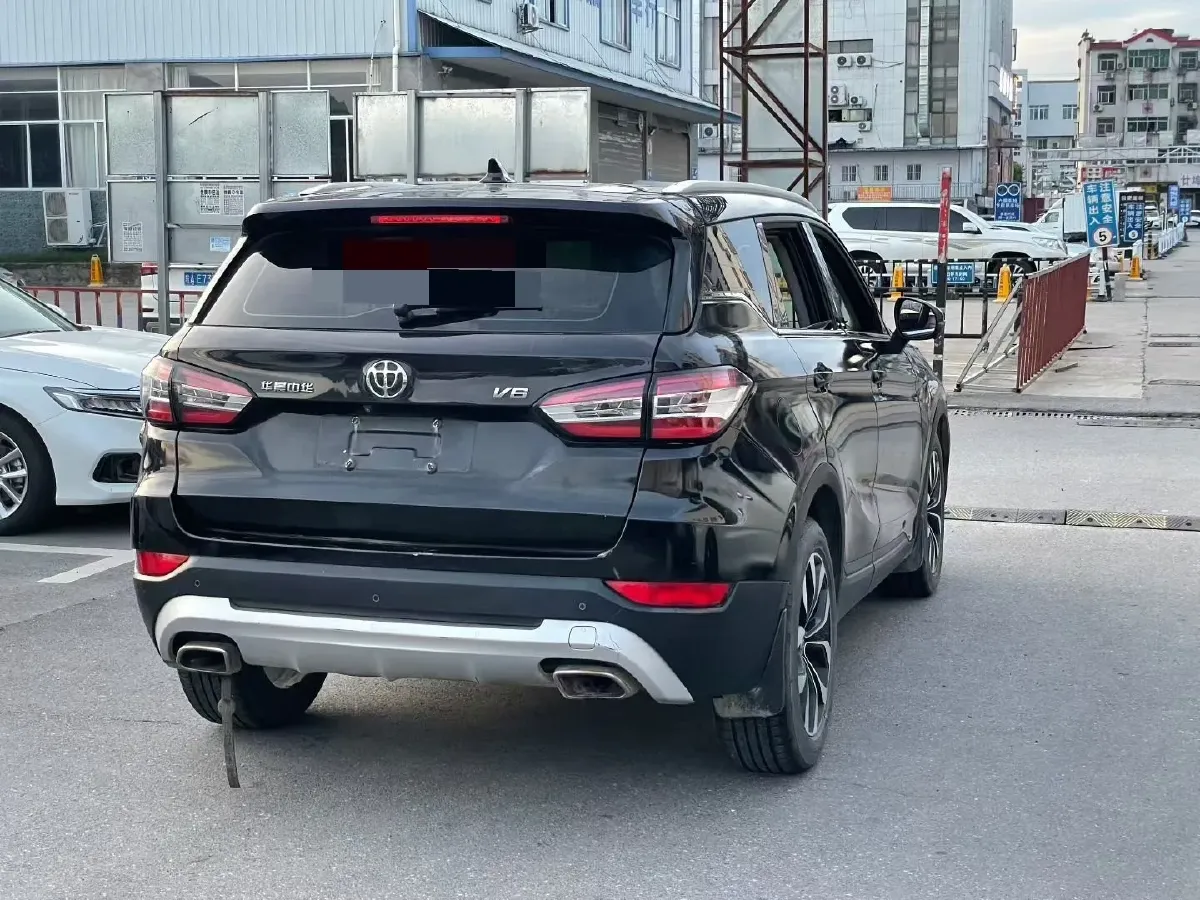 2018 Brilliance Auto V6 1.5T 150HP L4 7DCT,autocango,china used car exporter,china ev exporter,chinese used car exporter,chinese used ev exporter