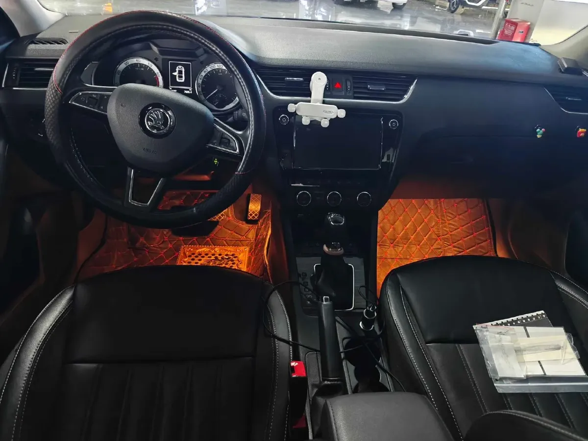 2018 Skoda Octavia 1.4T 150HP L4 7DCT,autocango,china used car exporter,china ev exporter,chinese used car exporter,chinese used ev exporter