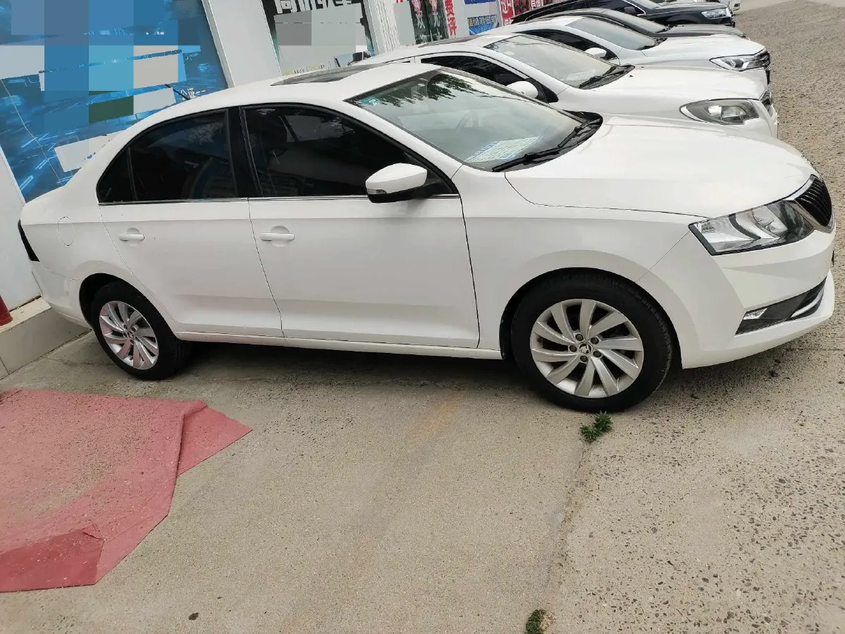 2019 Skoda Rapid Spaceback 1.5L 110HP L4 6AT,autocango,china used car exporter,china ev exporter,chinese used car exporter,chinese used ev exporter