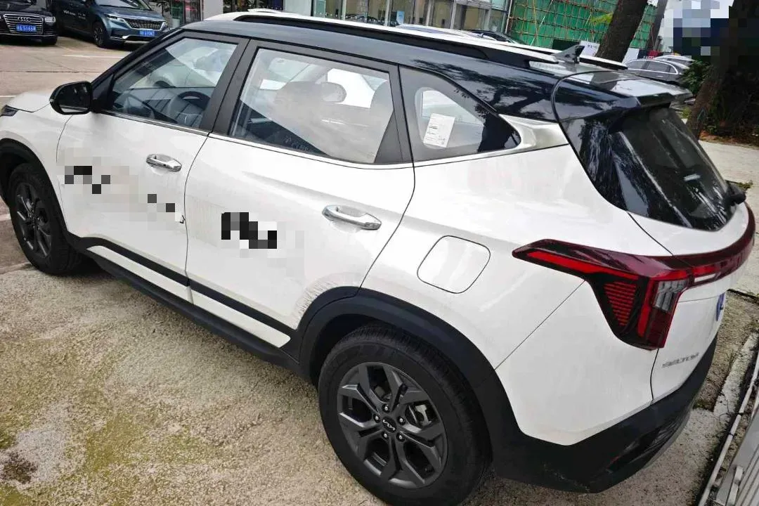 2023 Kia Seltos 1.5L 115HP L4 CVT,autocango,china used car exporter,china ev exporter,chinese used car exporter,chinese used ev exporter
