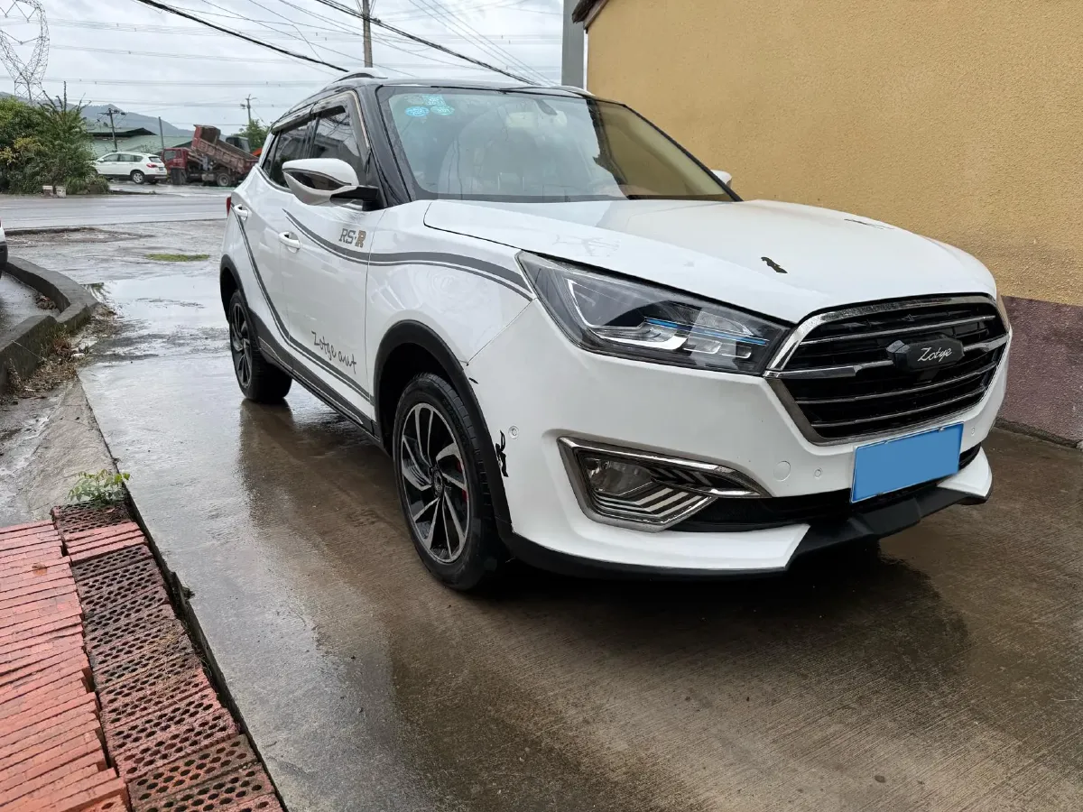 2017 Zotye T300 1.5T 144HP L4 CVT,autocango,china used car exporter,china ev exporter,chinese used car exporter,chinese used ev exporter