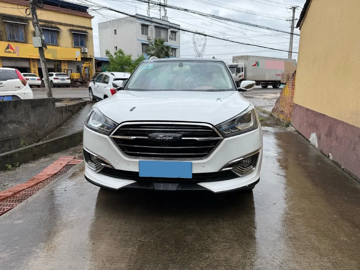 2017 Zotye T300 1.5T 144HP L4 CVT,autocango,china used car exporter,china ev exporter,chinese used car exporter,chinese used ev exporter