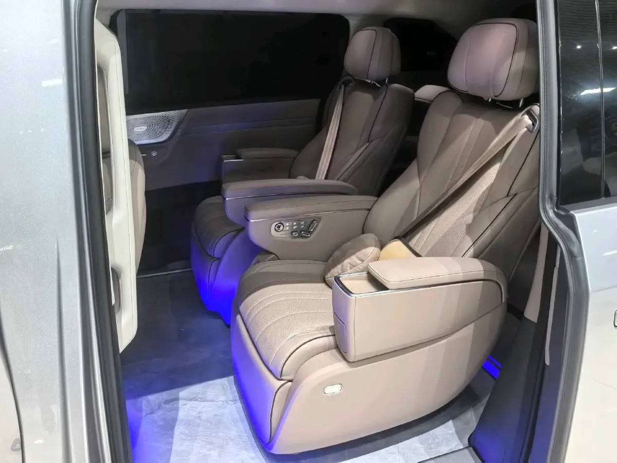 2026 Xpeng X9 REEV 150HP REEV,autocango,china used car exporter,china ev exporter,chinese used car exporter,chinese used ev exporter