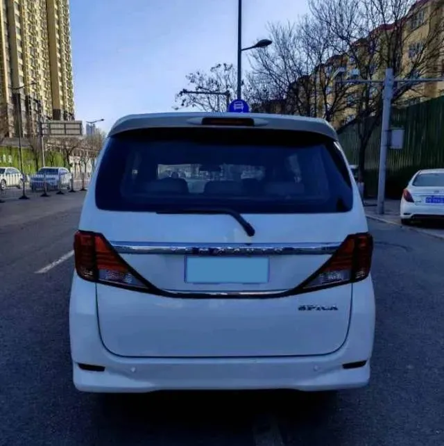 2018 HaiMa Family F5 1.6L 125HP L4 5MT,autocango,china used car exporter,china ev exporter,chinese used car exporter,chinese used ev exporter