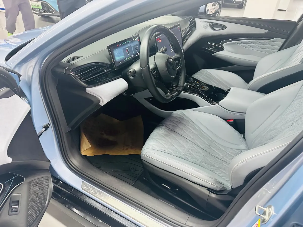 2022 Leapmotor C01 BEV 78.54KWH,autocango,china used car exporter,china ev exporter,chinese used car exporter,chinese used ev exporter
