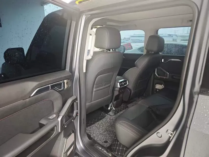 2024 Jetour ShanHai TravellerC-DM 1.5T 156HP L4 3DHT PHEV 26.7KWH,autocango,china used car exporter,china ev exporter,chinese used car exporter,chinese used ev exporter