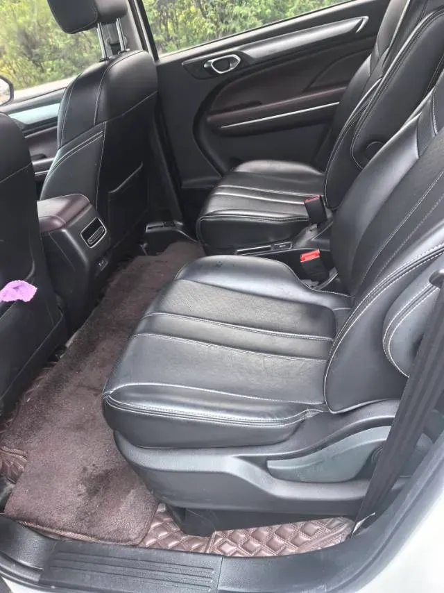 2021 GAC Trumpchi M6 1.5T 169HP L4 7DCT,autocango,china used car exporter,china ev exporter,chinese used car exporter,chinese used ev exporter