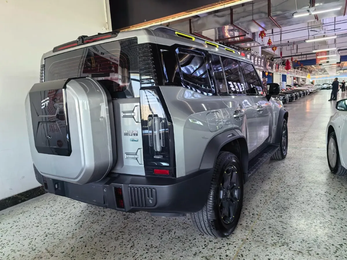 2024 Jetour ShanHai TravellerC-DM 1.5T 156HP L4 3DHT PHEV 26.7KWH,autocango,china used car exporter,china ev exporter,chinese used car exporter,chinese used ev exporter