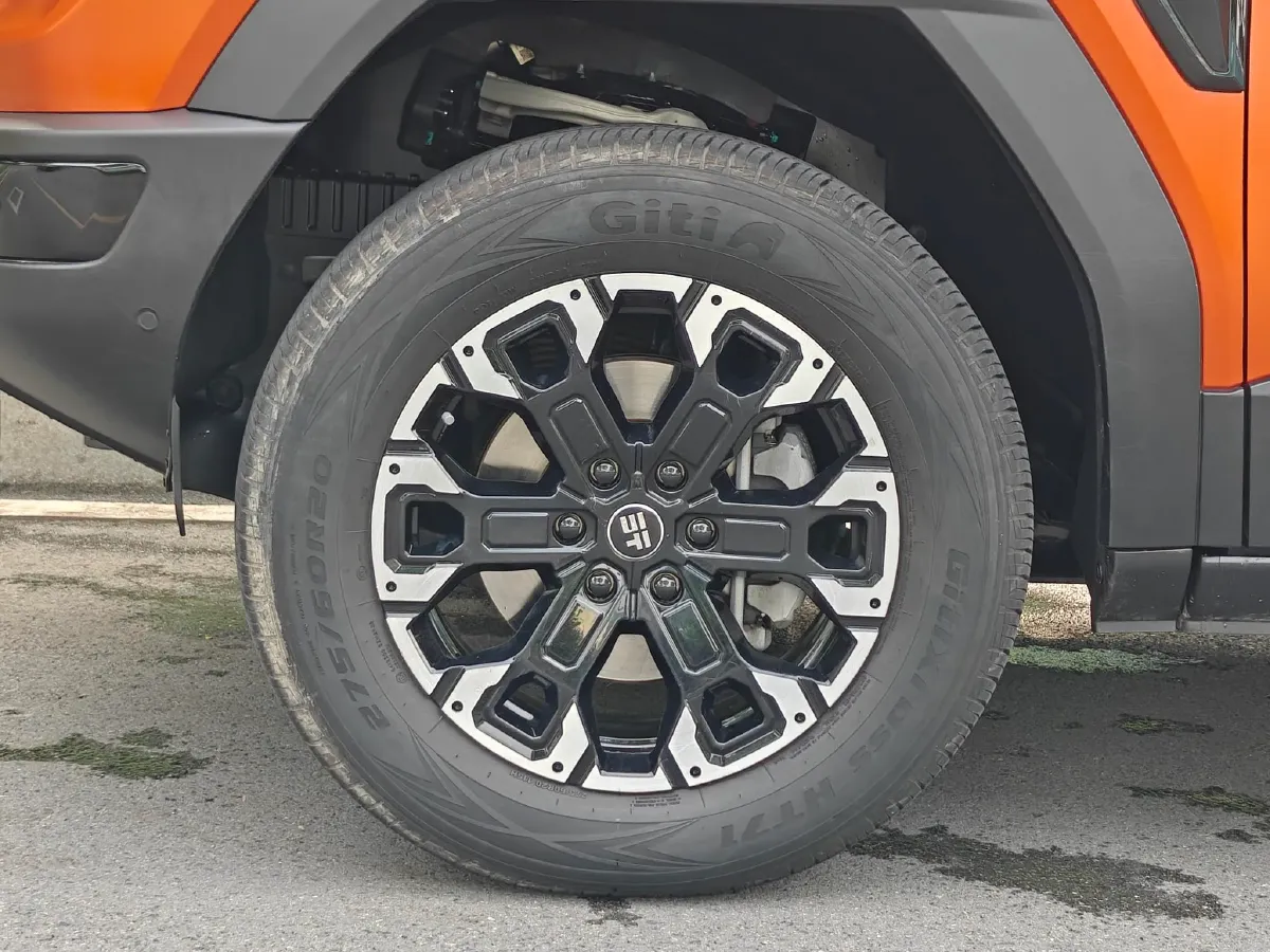 2025 Jetour Zongheng G700 2.0T 211HP L4 2DHT PHEV,autocango,china used car exporter,china ev exporter,chinese used car exporter,chinese used ev exporter