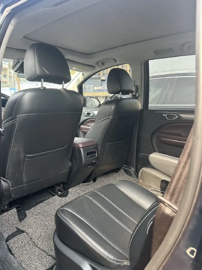 2021 GAC Trumpchi M6 1.5T 169HP L4 7DCT,autocango,china used car exporter,china ev exporter,chinese used car exporter,chinese used ev exporter