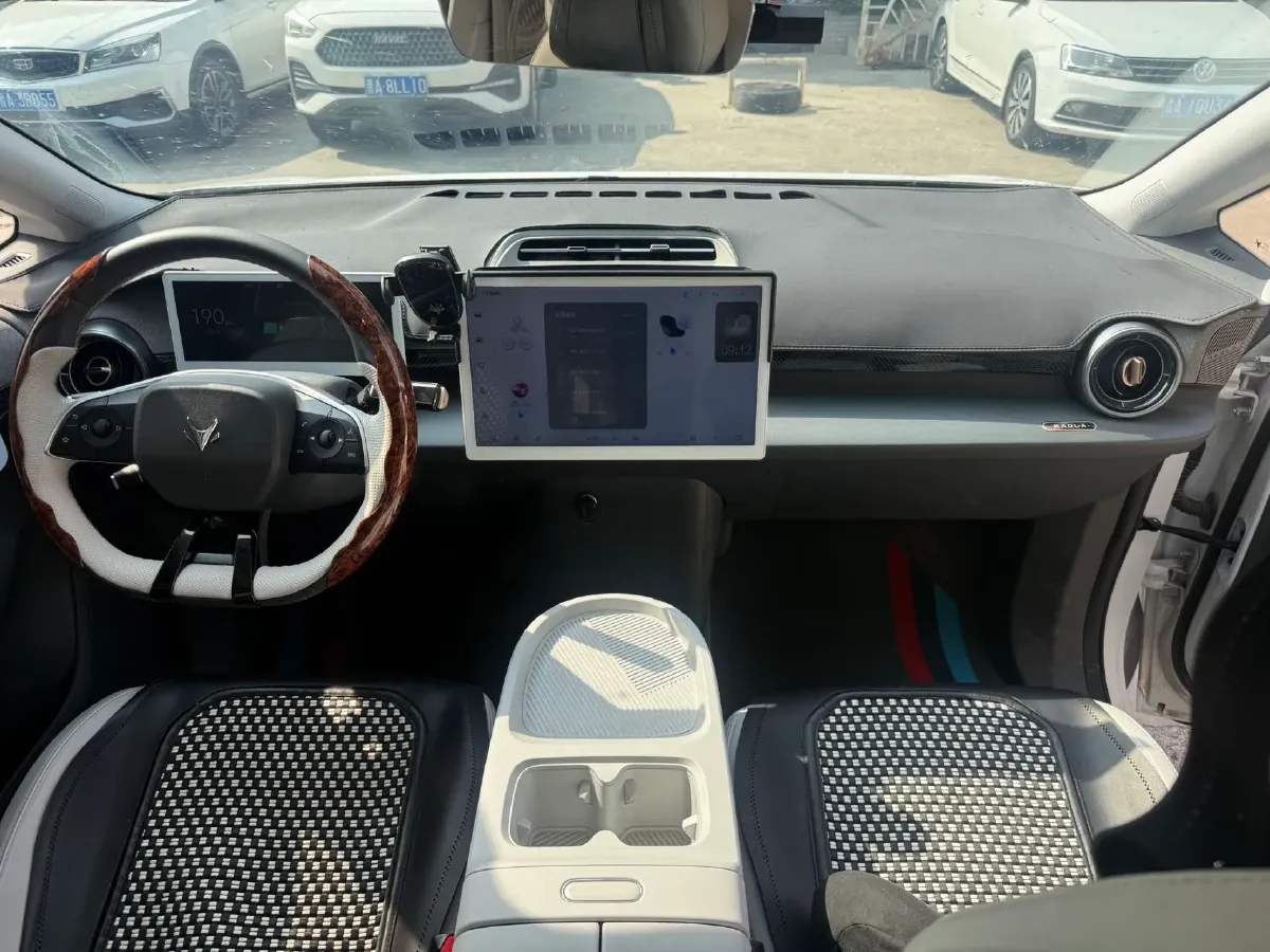 2024 ARCFOX KAOLA S BEV 58.8KWH,autocango,china used car exporter,china ev exporter,chinese used car exporter,chinese used ev exporter