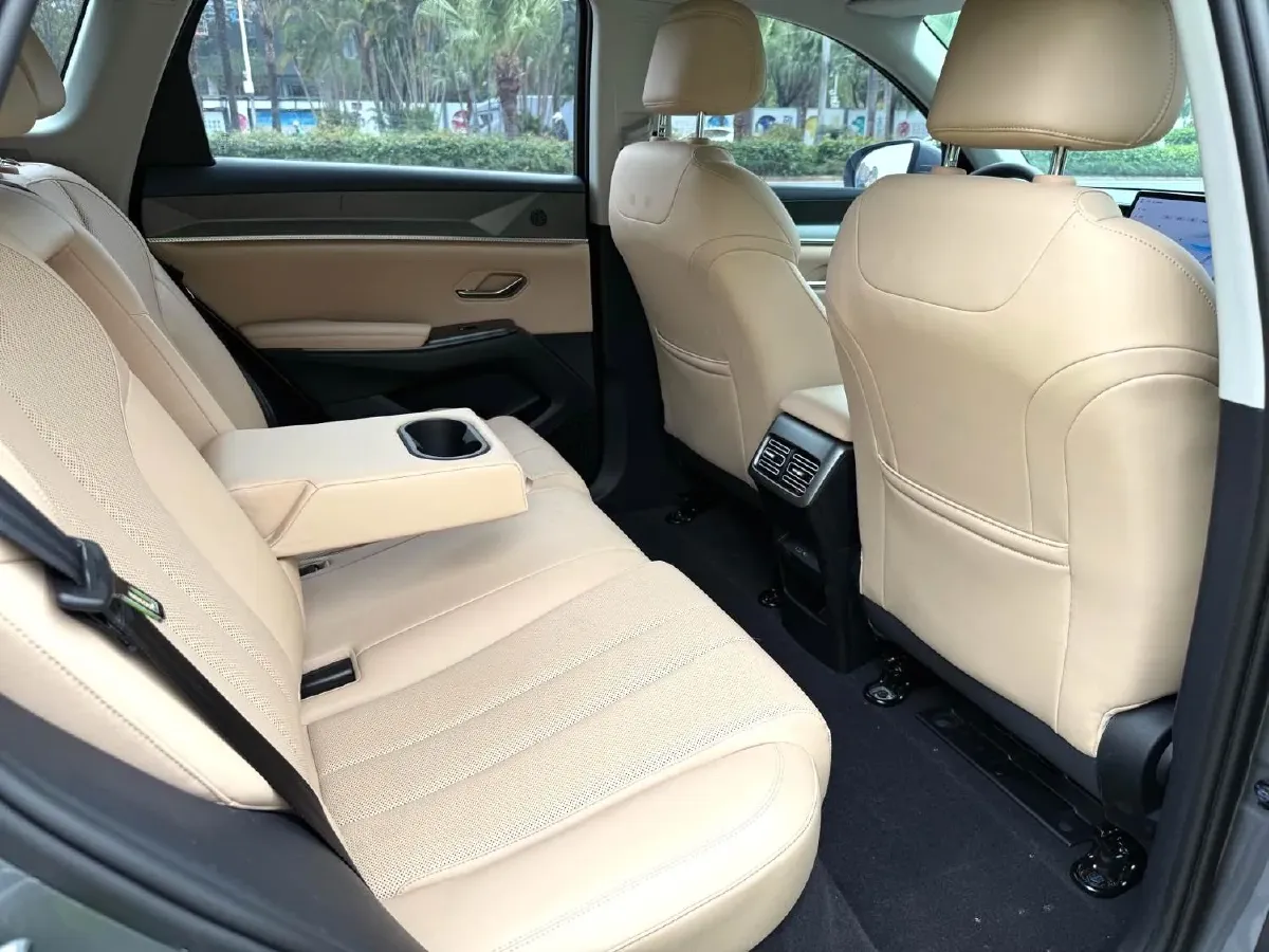 2025 BYD Song Pro 1.5L 101HP L4 E-CVT PHEV 12.9KWH,autocango,china used car exporter,china ev exporter,chinese used car exporter,chinese used ev exporter