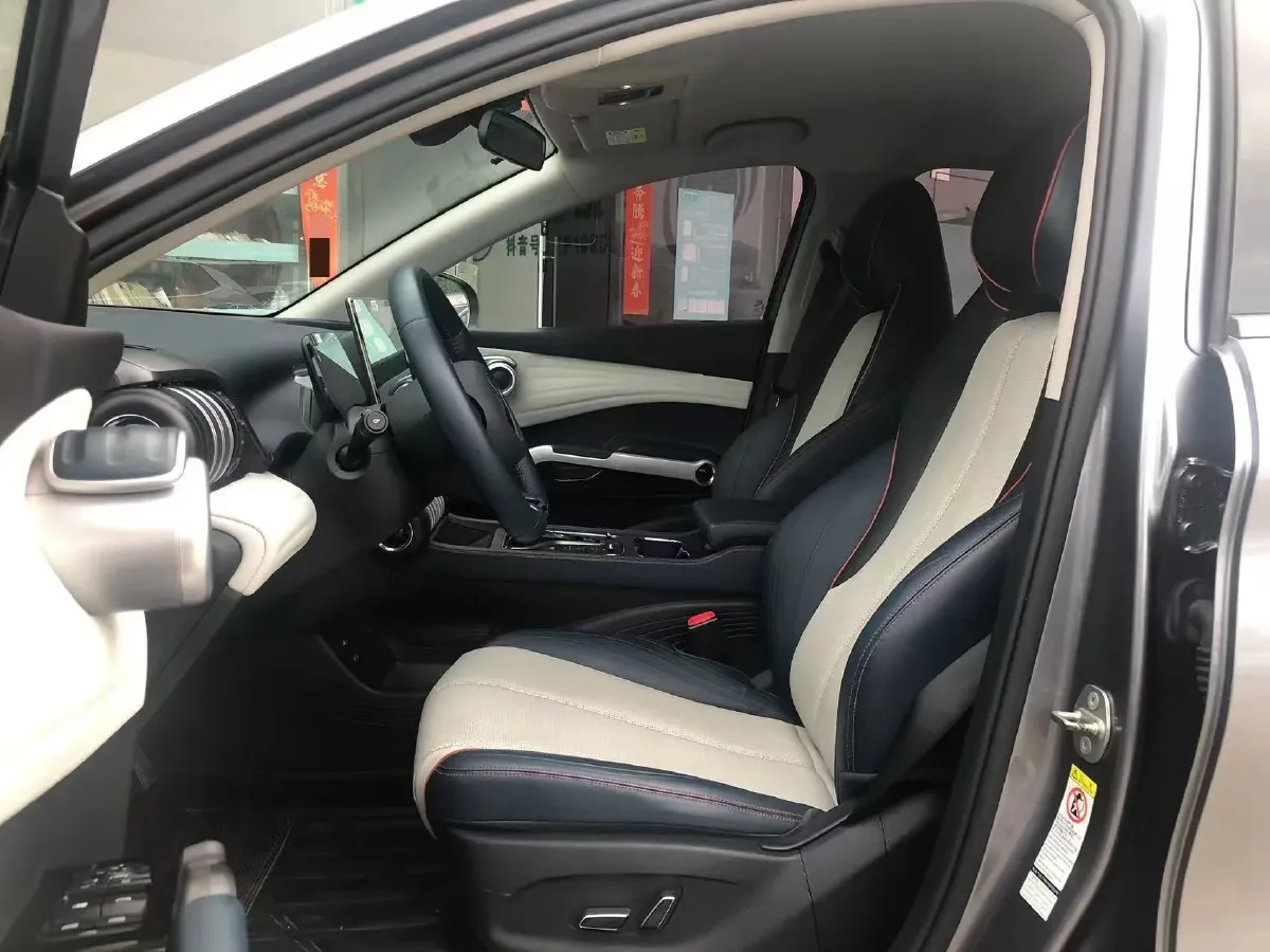 2022 Hycan Z03 BEV 64.23KWH,autocango,china used car exporter,china ev exporter,chinese used car exporter,chinese used ev exporter