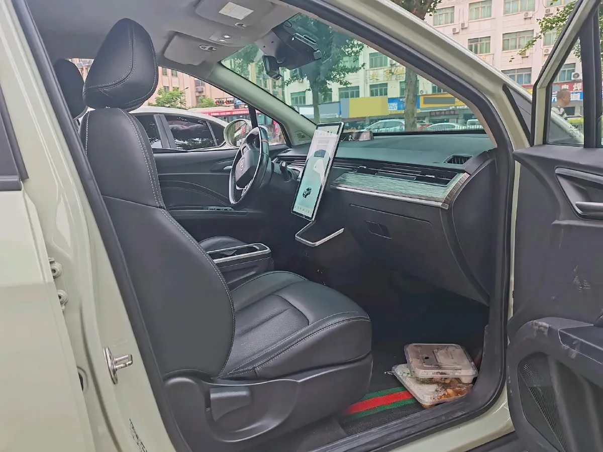 2022 Leapmotor T03 BEV 41KWH,autocango,china used car exporter,china ev exporter,chinese used car exporter,chinese used ev exporter