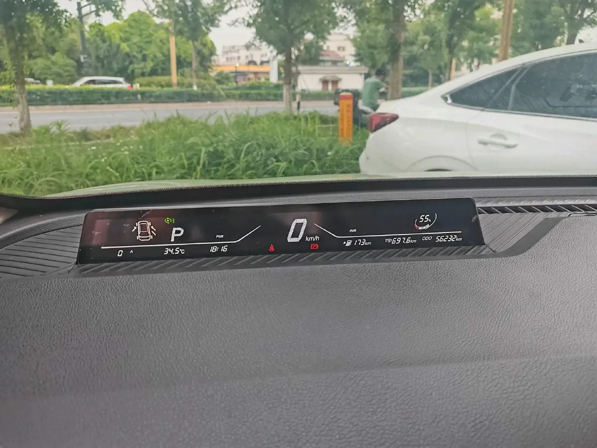 2022 Leapmotor T03 BEV 41KWH,autocango,china used car exporter,china ev exporter,chinese used car exporter,chinese used ev exporter
