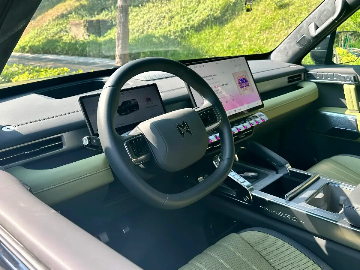 2025 BMW 3 Series 2.0T 245HP L4 8AT,autocango,china used car exporter,china ev exporter,chinese used car exporter,chinese used ev exporter
