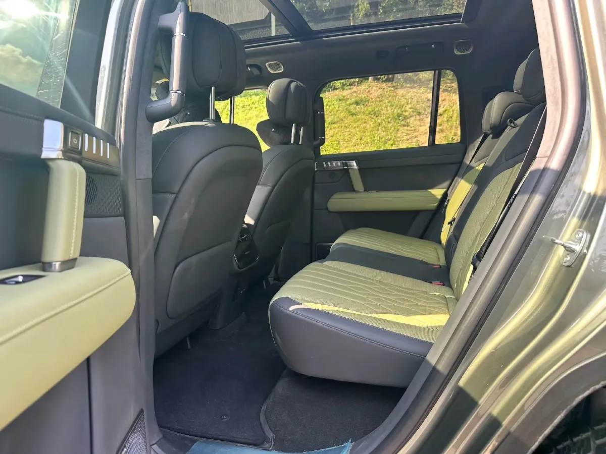 2025 BMW 3 Series 2.0T 245HP L4 8AT,autocango,china used car exporter,china ev exporter,chinese used car exporter,chinese used ev exporter