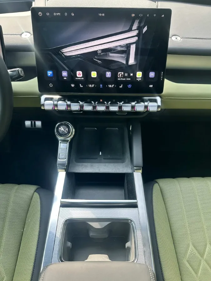 2025 BMW 3 Series 2.0T 245HP L4 8AT,autocango,china used car exporter,china ev exporter,chinese used car exporter,chinese used ev exporter