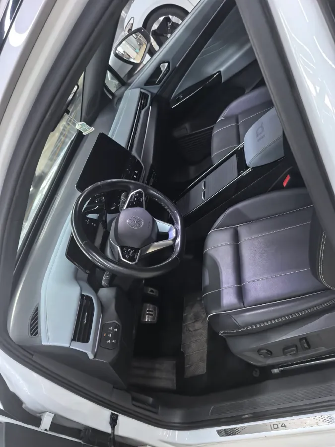 2023 Volkswagen ID.4 X BEV 52.8KWH,autocango,china used car exporter,china ev exporter,chinese used car exporter,chinese used ev exporter