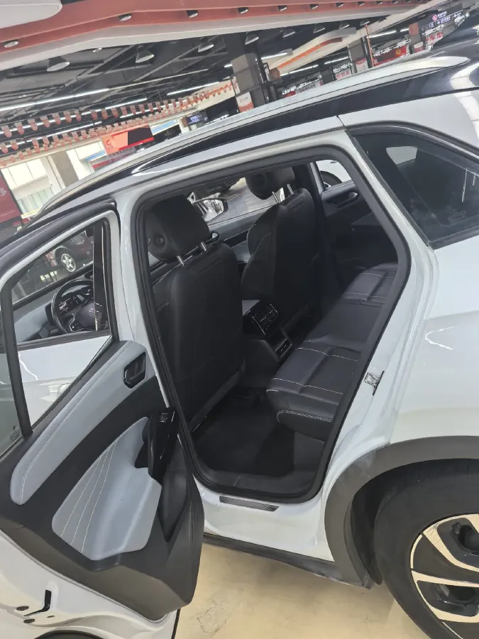2023 Volkswagen ID.4 X BEV 52.8KWH,autocango,china used car exporter,china ev exporter,chinese used car exporter,chinese used ev exporter