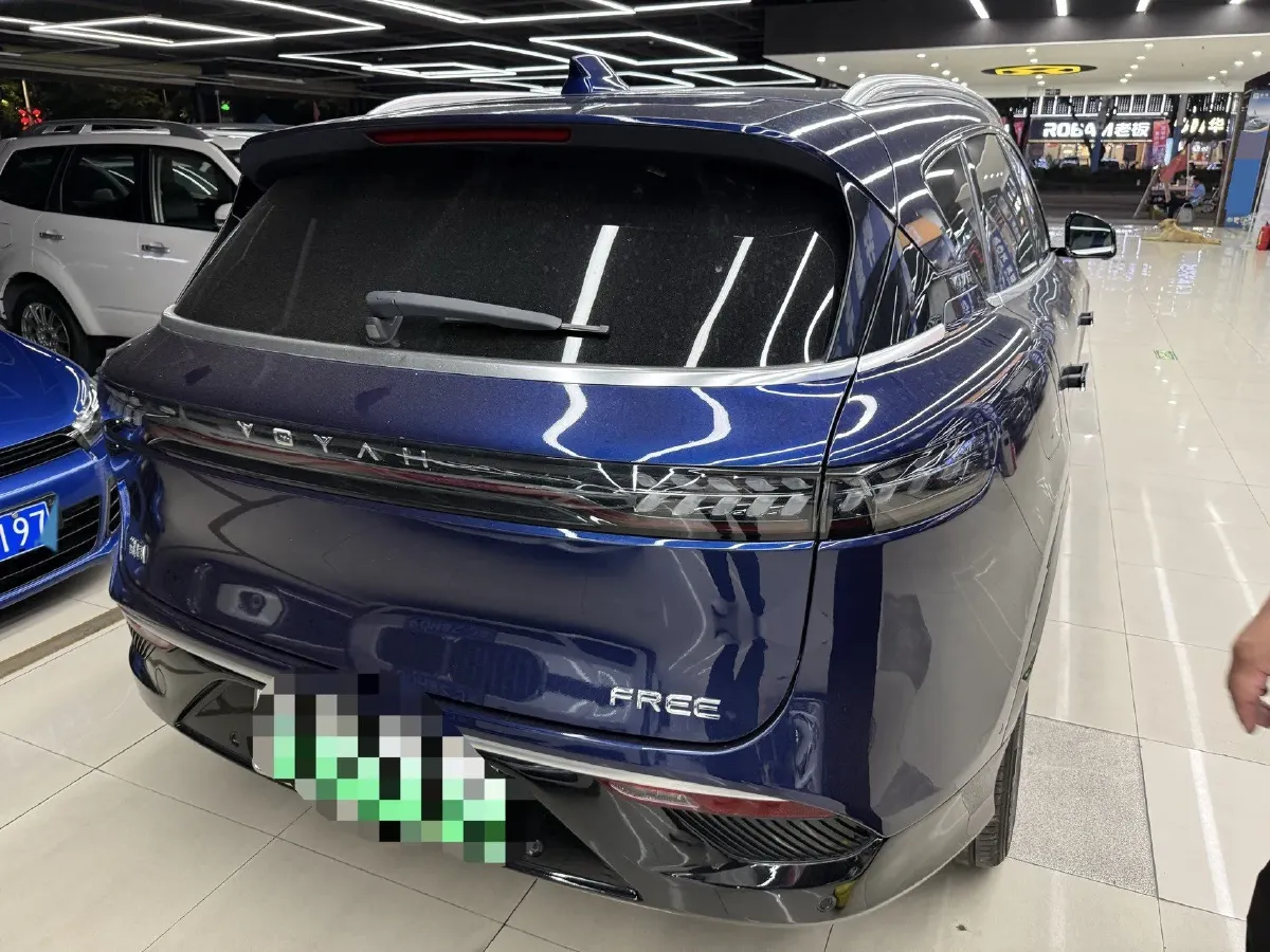 2021 Voyah FREE Range Extended 109HP REEV 33KWH,autocango,china used car exporter,china ev exporter,chinese used car exporter,chinese used ev exporter