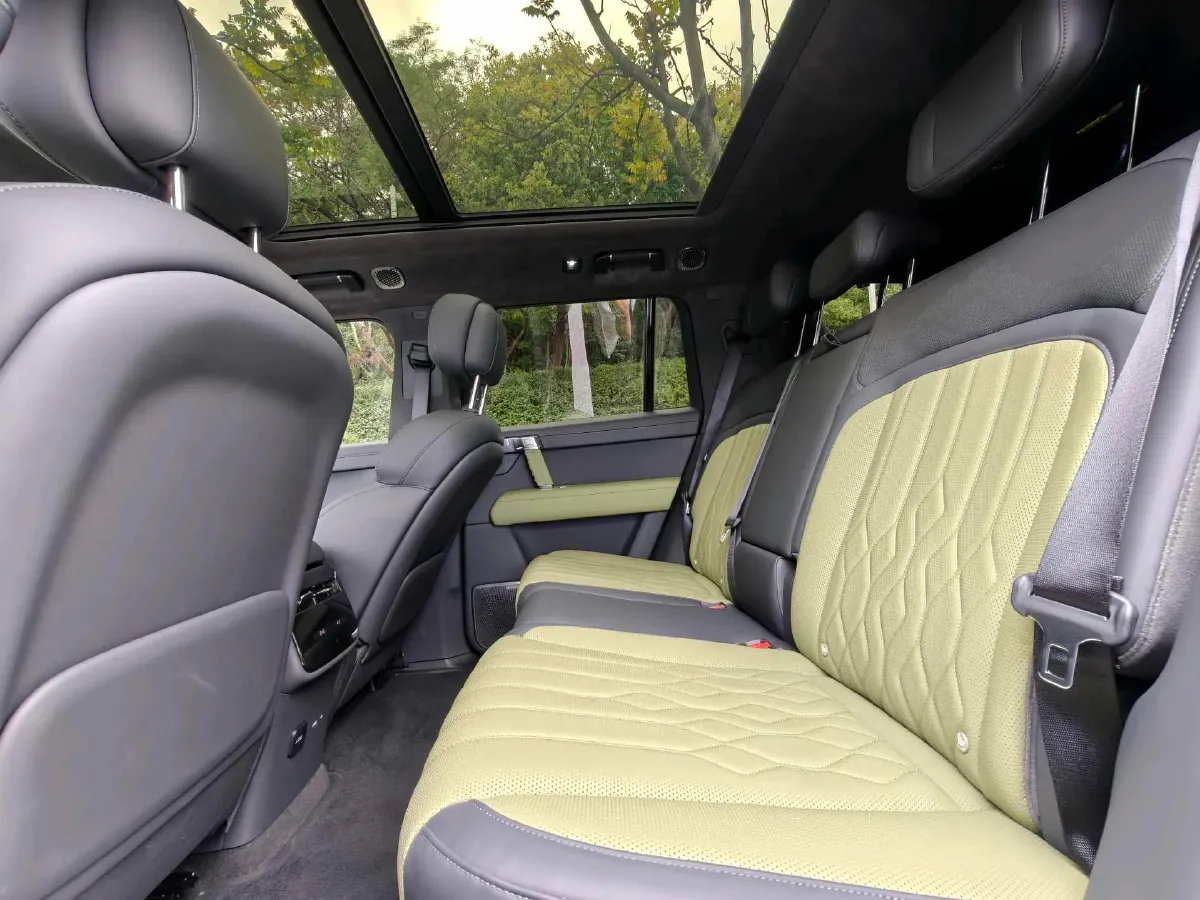 2025 Jetour Zongheng G700 2.0T 211HP L4 2DHT PHEV,autocango,china used car exporter,china ev exporter,chinese used car exporter,chinese used ev exporter
