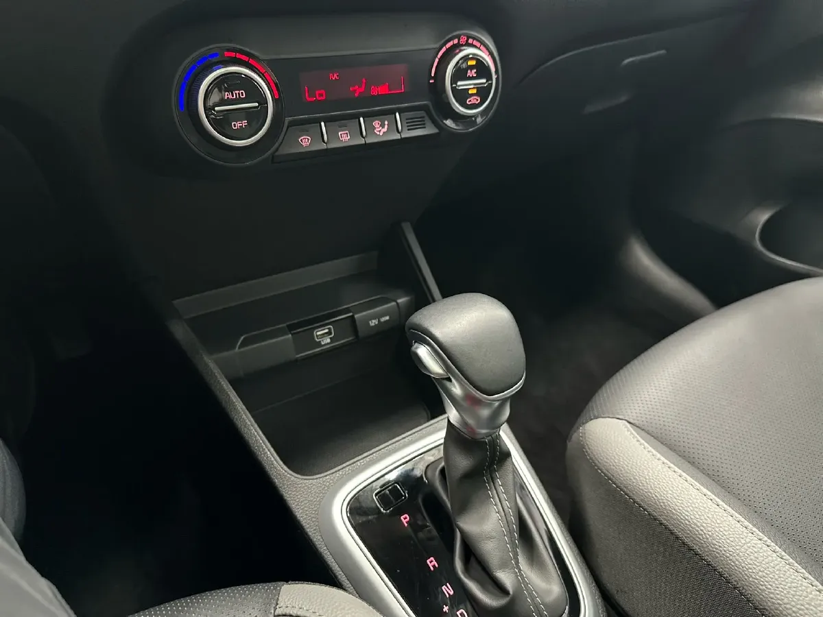2021 Kia KX1 1.4L 100HP L4 CVT,autocango,china used car exporter,china ev exporter,chinese used car exporter,chinese used ev exporter