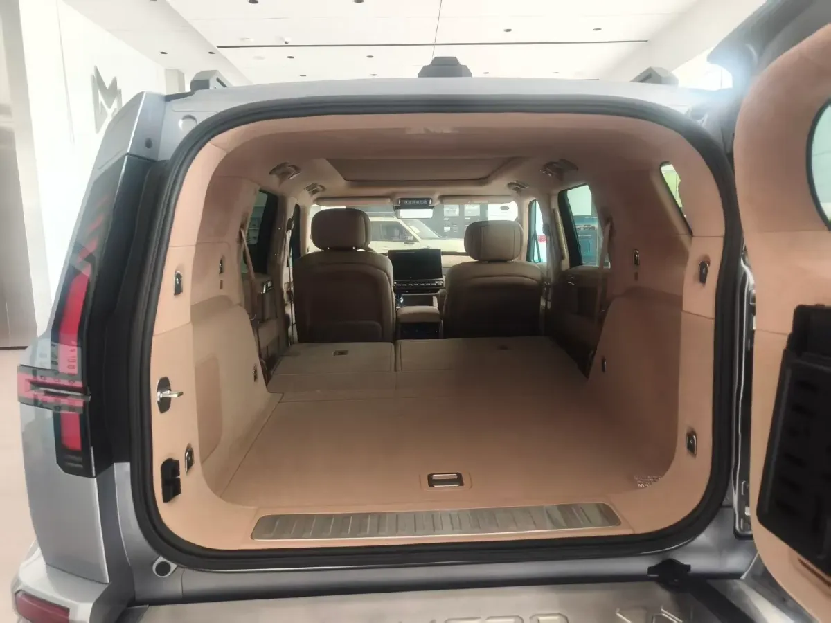 2025 BMW 3 Series 2.0T 245HP L4 8AT,autocango,china used car exporter,china ev exporter,chinese used car exporter,chinese used ev exporter